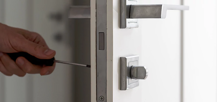 Key Programming Locksmith Open Now in Escalon, California